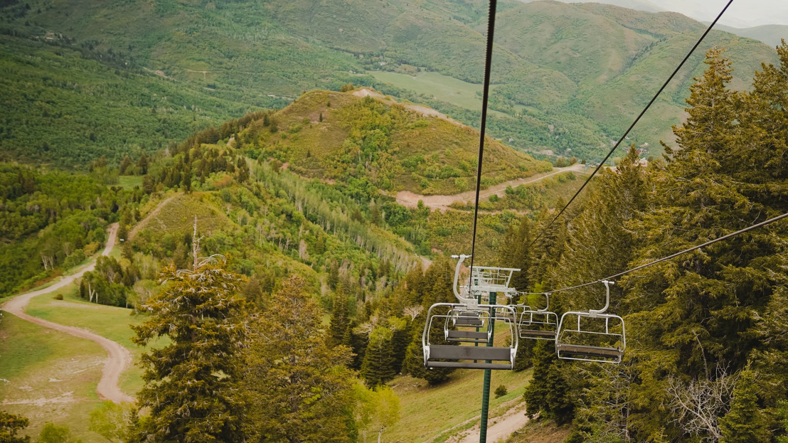 riding-summer-chairlift-at-sundance-resortpng