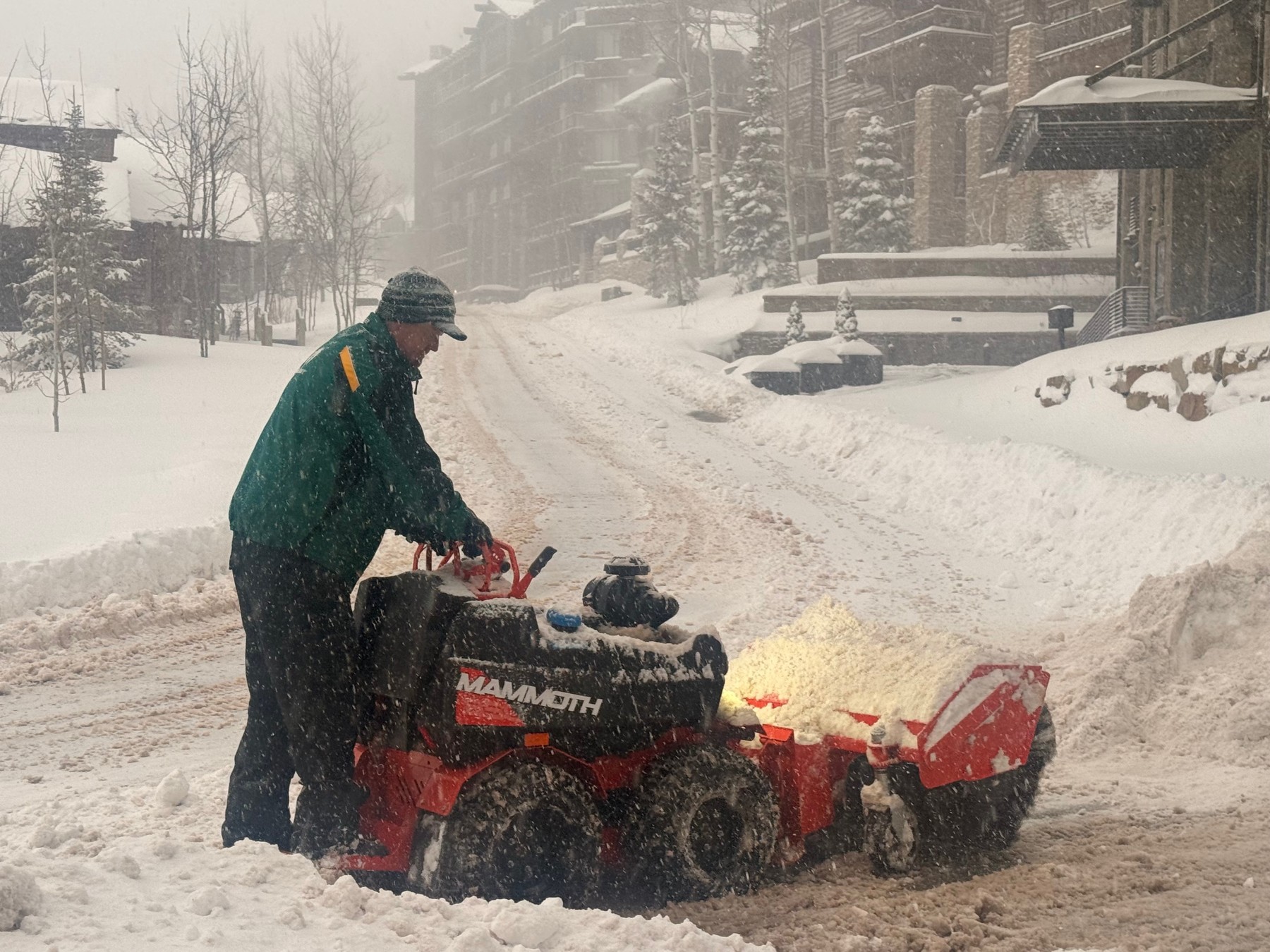 Ariens Mammoth Snowblower at Deer Valley 1