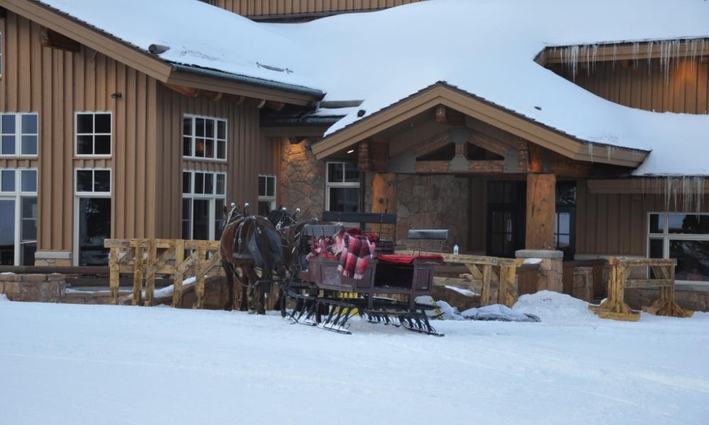 Fireside dining and a sleigh ride at Deer Valley
