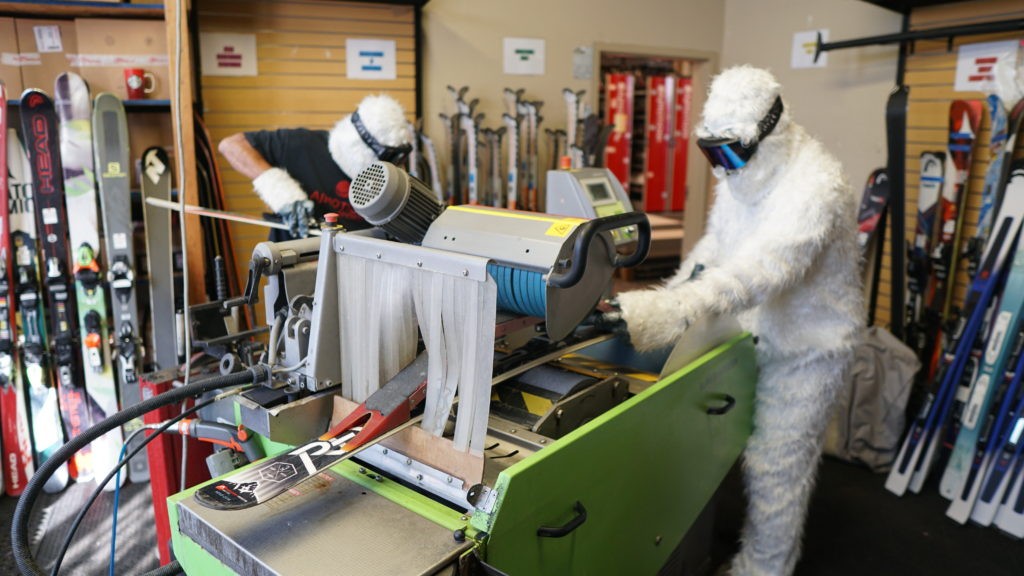 Ski & Snowboard Tuning Services – AJ Motion Sports