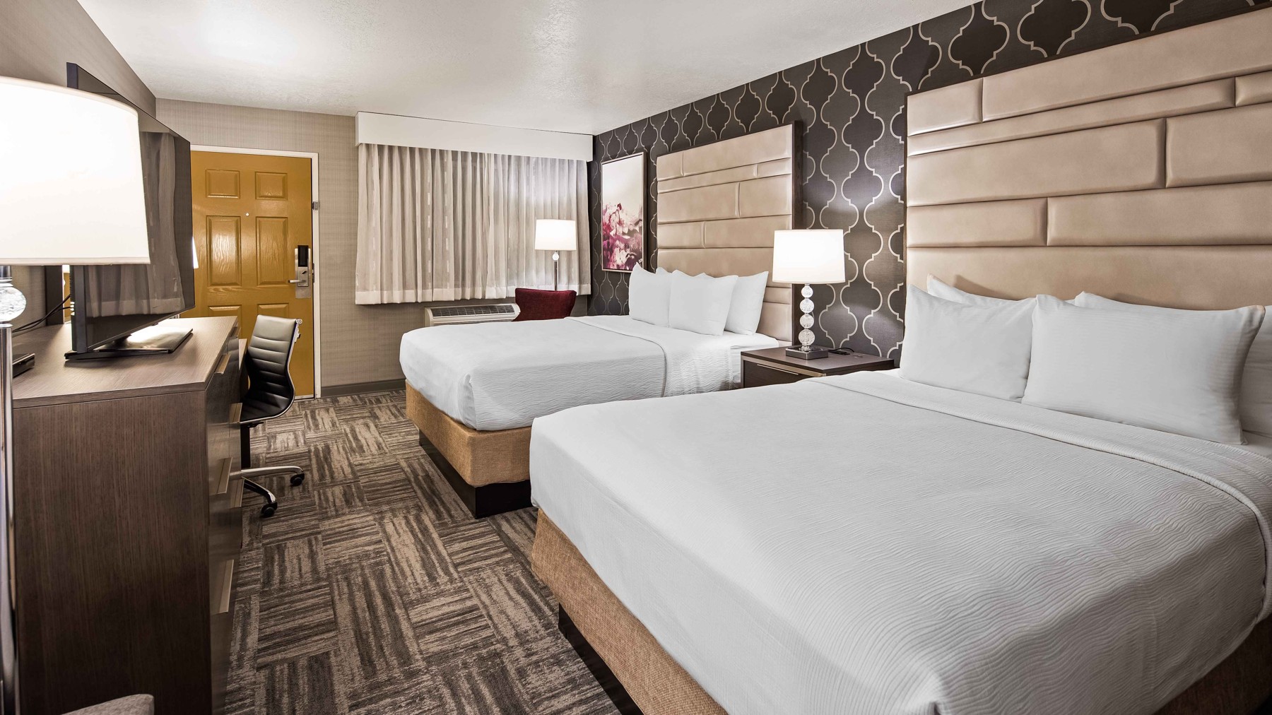 Abbey Inn Cedar City 2 Queen Room 2.jpg