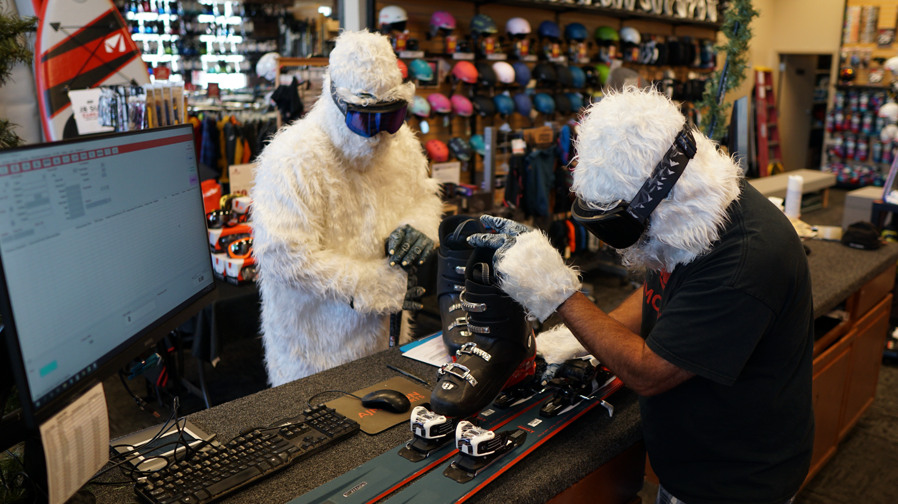 Ski & Snowboard Rentals Made Easy – AJ Motion Sports