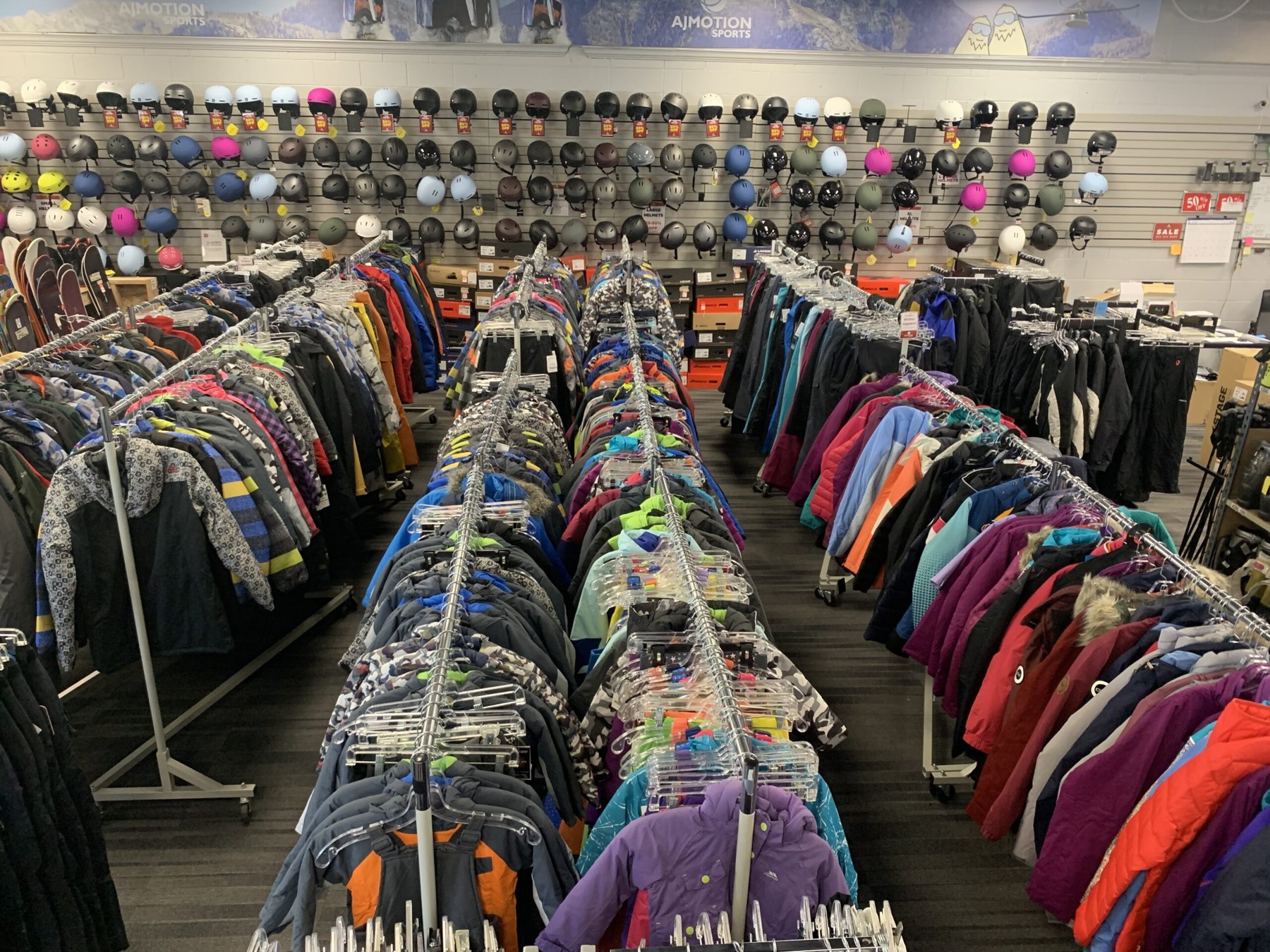 Ski & Snowboard Outerwear – AJ Motion Sports