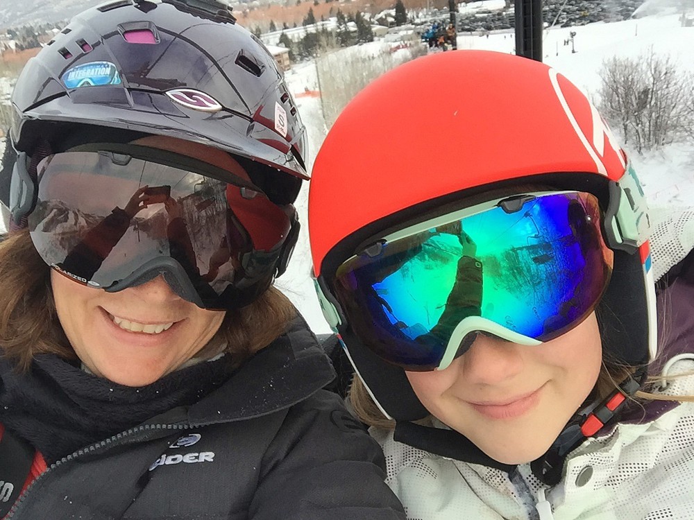 How To Be A "Cool" Ski Mom 