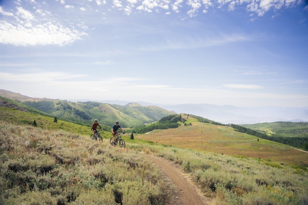 Trail Tips & Biking Etiquette