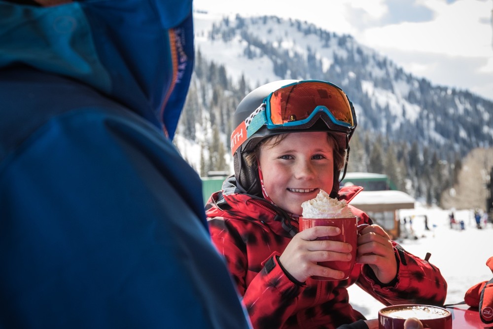  Gift Guide for Little Skiers