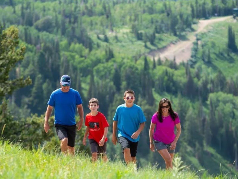 Family Mountain Activities Package