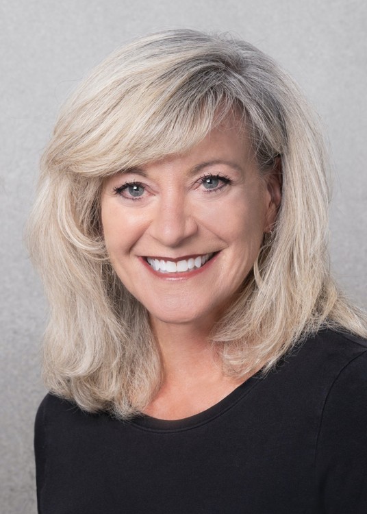 Lisa Karam- Summit Sotheby's International Realty